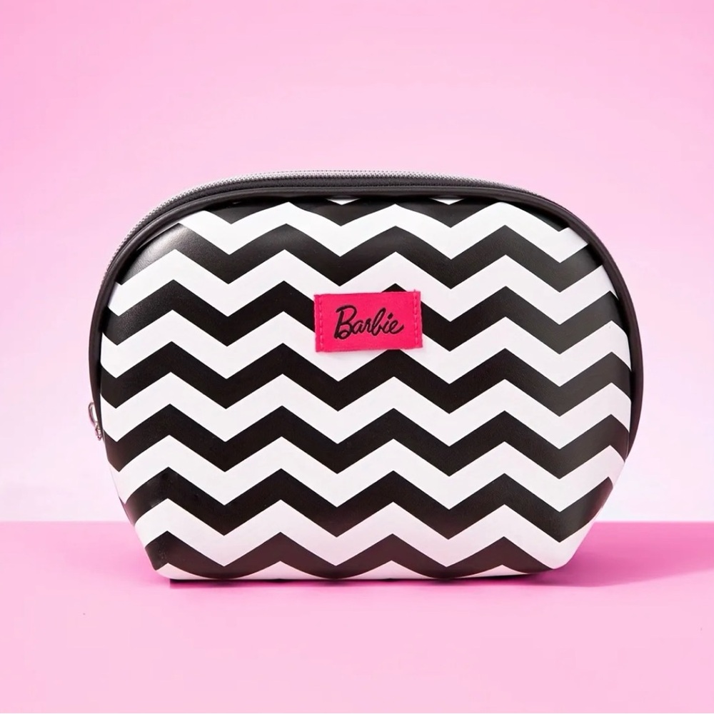 🆕 Barbie Series Shell Makeup Bag, Large Capacity, Iconic Swimsuit Pattern 💋